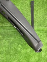 Audi / Q7 / Солнце защитная шторка заднего стекла