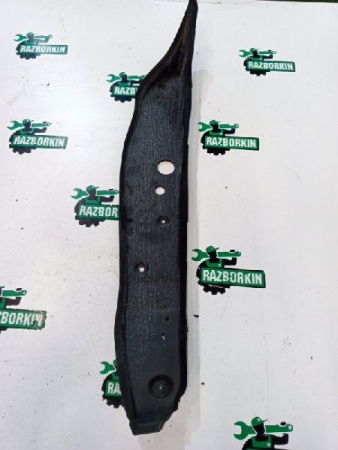 Mercedes-Benz / GLC 250d 4-matic / Пыльник крыла