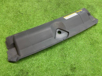 Audi / A5 / Накладка замка капота