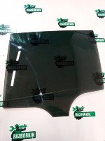 Mercedes-Benz / GLC 250d 4-matic / Стекло двери