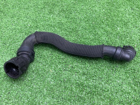 BMW / 7-Series / Патрубок системы охлаждения