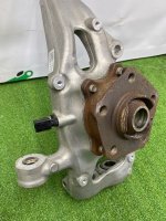 Audi / A6 / Кулак поворотный