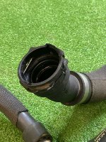 Audi / Q7 / Патрубок системы охлаждения