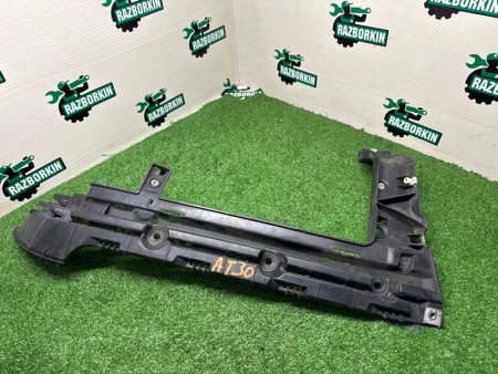 Land Rover / Range Rover / Кронштейн бампера
