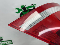 Volkswagen / Touareg / стекло фонаря