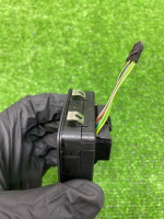 Audi / Q7 / Кнопка пневмоподвески