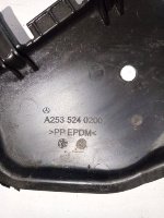 Mercedes-Benz / GLC 250d 4-matic / Пыльник моторного отсека