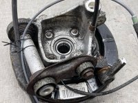 BMW / ALPINA B10 / Кулак поворотный