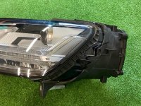 Audi / Q7 / Фара