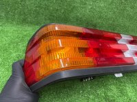 Mercedes-Benz / 190e / Фонарь задний