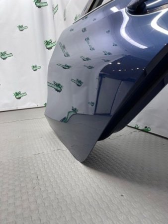 BMW / 3-Series / Дверь боковая