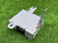 Ford / EXPLORER / Преобразователь напряжения