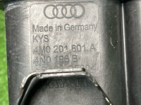 Audi / SQ8 / Абсорбер