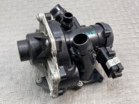 Audi / A4 / Помпа с термостатом