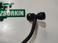 BMW / X1 / Трубка вентиляции картерных газов