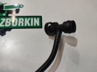 BMW / X1 / Трубка вентиляции картерных газов