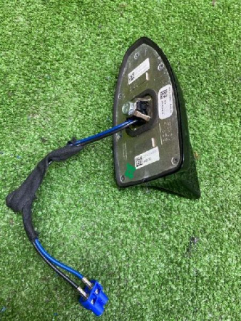 Ford / EXPLORER / Антенна на крышу