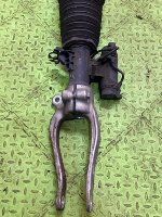 BMW / 7-Series / Пневмостойка