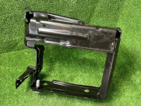 BMW / 3-Series / Кронштейн усилителя