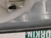 Audi / Q5 / Накладка стойки