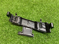 Audi / A5 / Кронштейн обшивки стойки