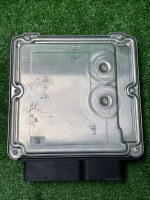 Audi / A4 / Блок управления двигателем