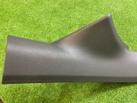 Audi / A6 / Накладка порога