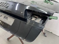 Audi / A6 / Крышка багажника