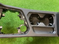 Volkswagen / Tiguan / Консоль центральная