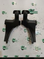 Land Rover / Range Rover Sport / Накладка петли багажника