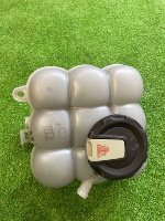 Audi / Q8 / Бачок расширительный