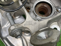 BMW / 7-Series / Кулак поворотный