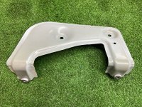 BMW / X5 / Кронштейн крыла