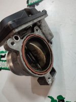Volkswagen / Touareg / Дроссельная заслонка