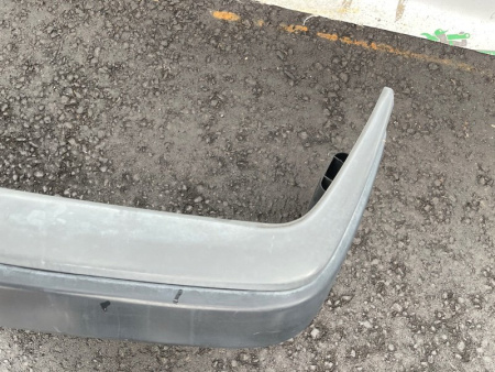 Mercedes-Benz / E-Class / Бампер