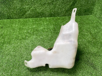 BMW / ALPINA B10 / Бачок омывателя