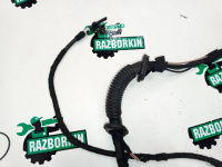 Audi / Q3 / Проводка двери багажника