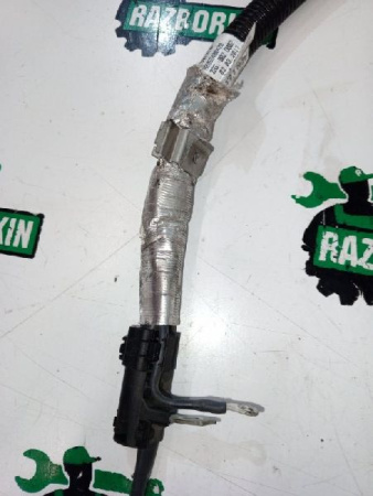 Mercedes-Benz / GLC 250d 4-matic / Провод стартера