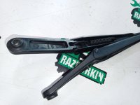 Audi / A5 / Поводок дворников