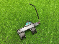 Audi / Q8 / Антенна