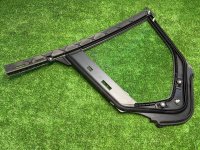 BMW / 1-Series / Форточка двери