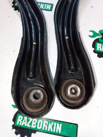 JEEP / Grand Cherokee SRT-8 / Рычаг подвески