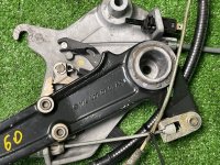 Mercedes-Benz / 300E / Педаль стояночного тормоза