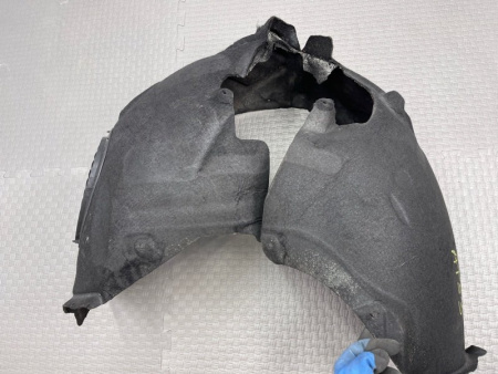 Porsche / Cayenne / Подкрылок