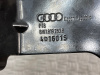 Audi / A4 / Кронштейн