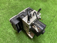 Volkswagen / Touareg / Блок ABS Volkswagen / Touareg / Блок ABS