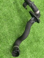 Audi / A6 / Трубка системы охлаждения