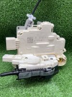 Volkswagen / Touareg / Замок двери комплект Volkswagen / Touareg / Замок двери комплект