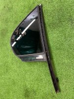 BMW / 7-Series / Форточка двери