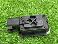 Ford / EXPLORER / Кнопка крышки багажника